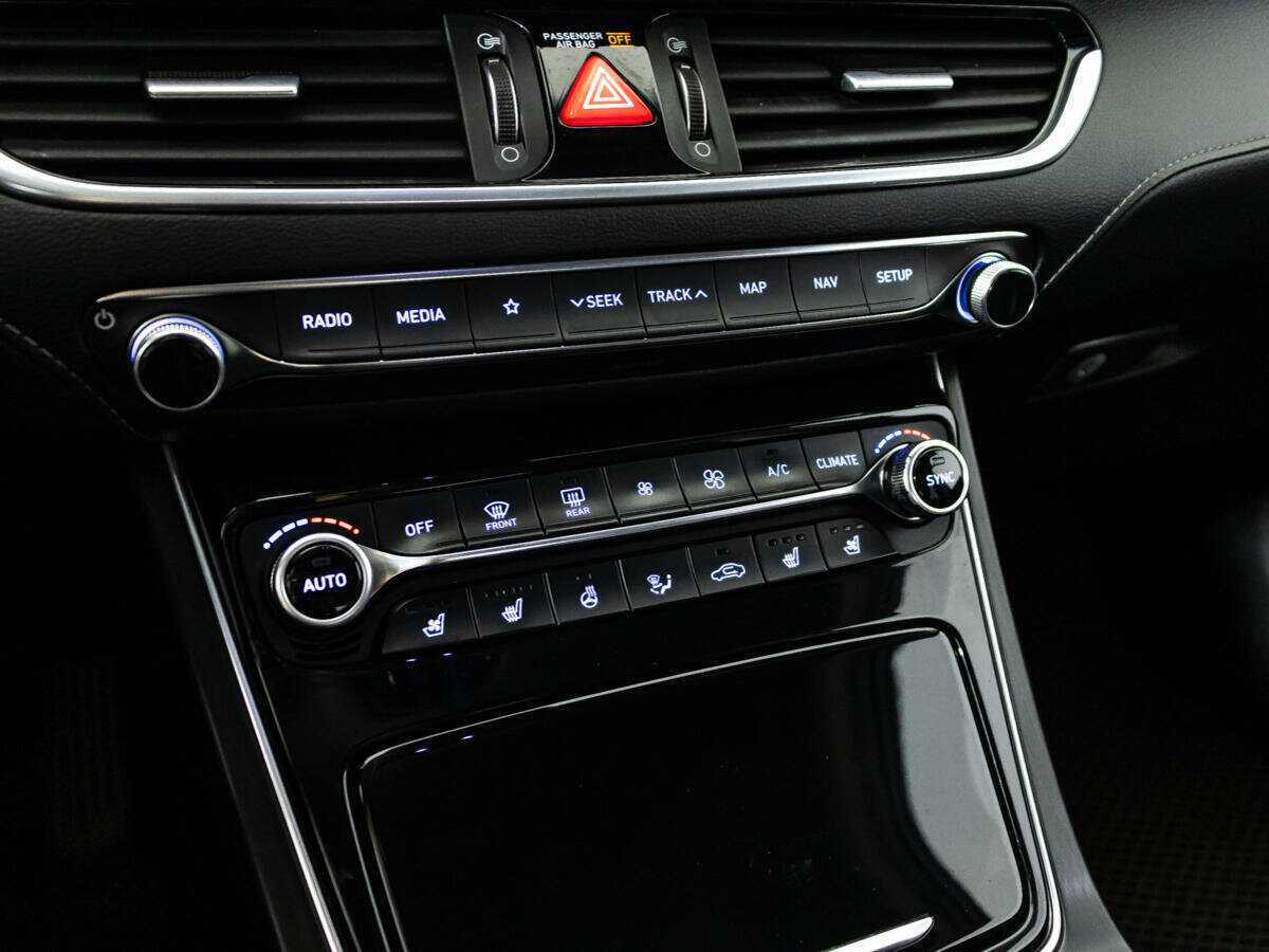 Купить Hyundai Grandeur, 2018, 150 511 км, фото №17