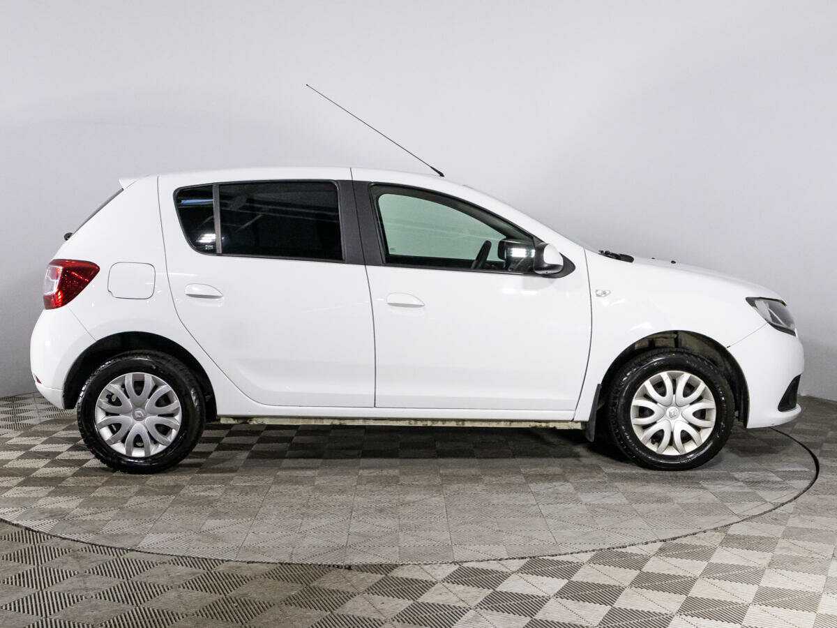 Купить Renault Sandero, 2018, 132 769 км, фото №4