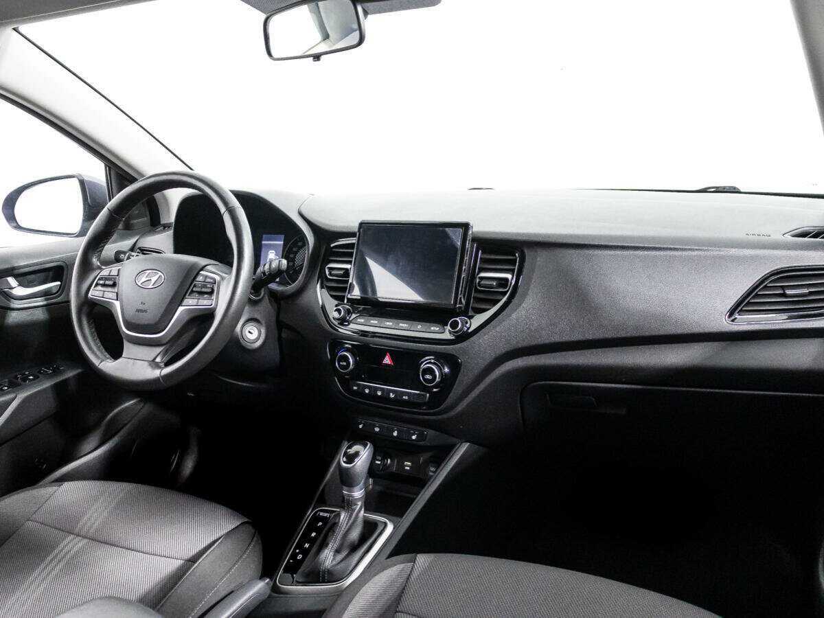 Купить Hyundai Solaris, 2021, 65 231 км, фото №9