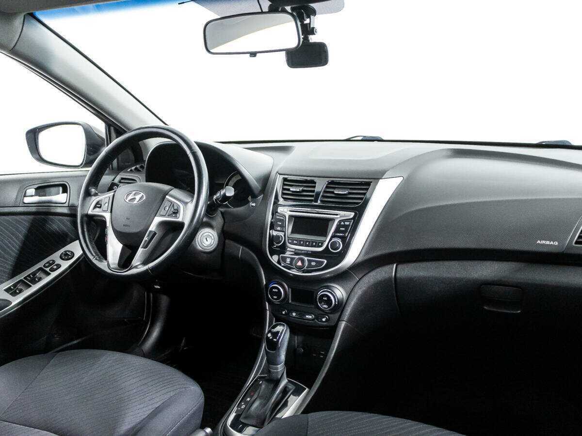 Купить Hyundai Solaris, 2016, 92 508 км, фото №9