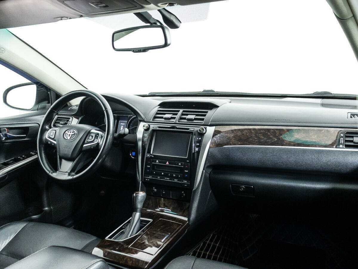 Купить Toyota Camry, 2017, 102 950 км, фото №9