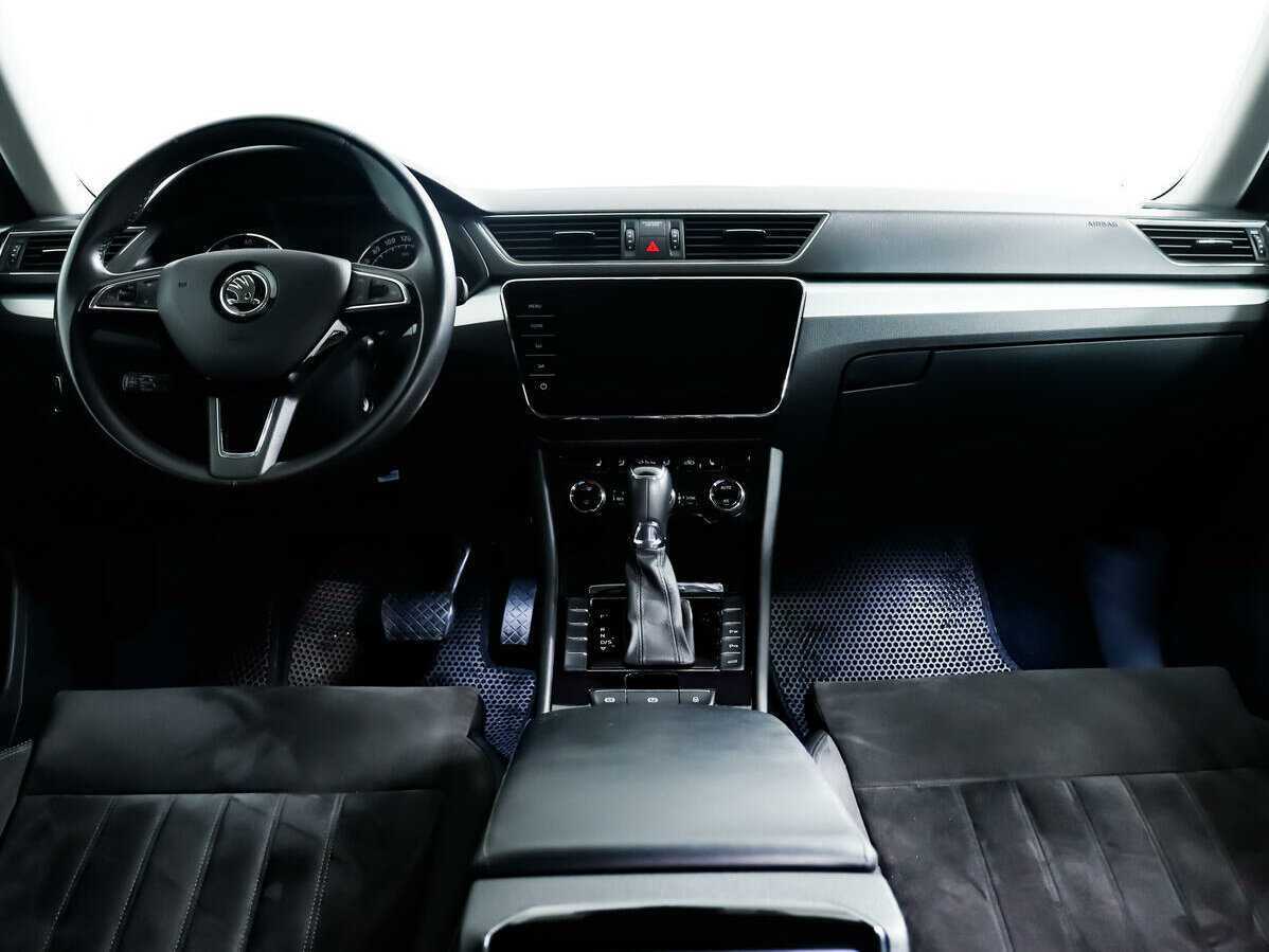 Купить Skoda Superb, 2017, 76 243 км, фото №9