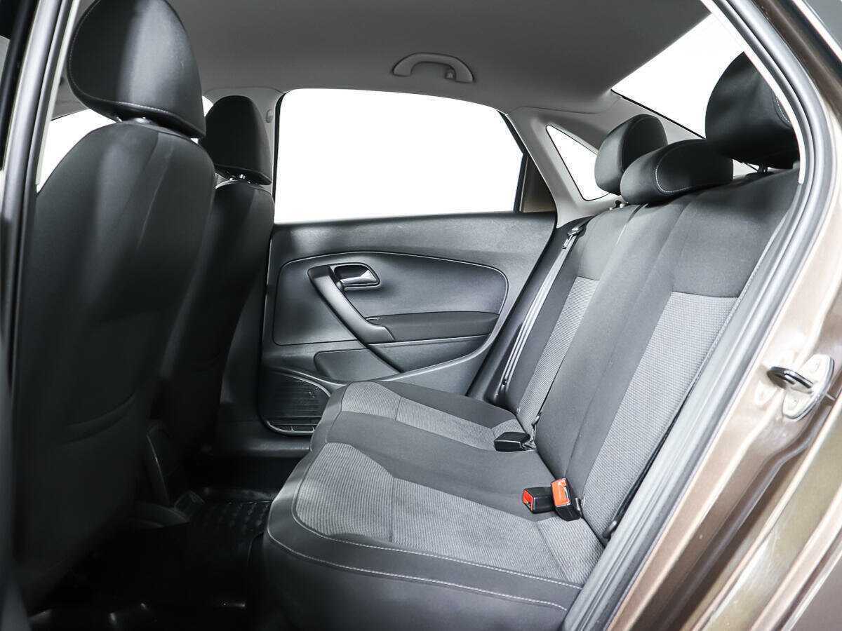 Купить Volkswagen Polo, 2016, 109 805 км, фото №10