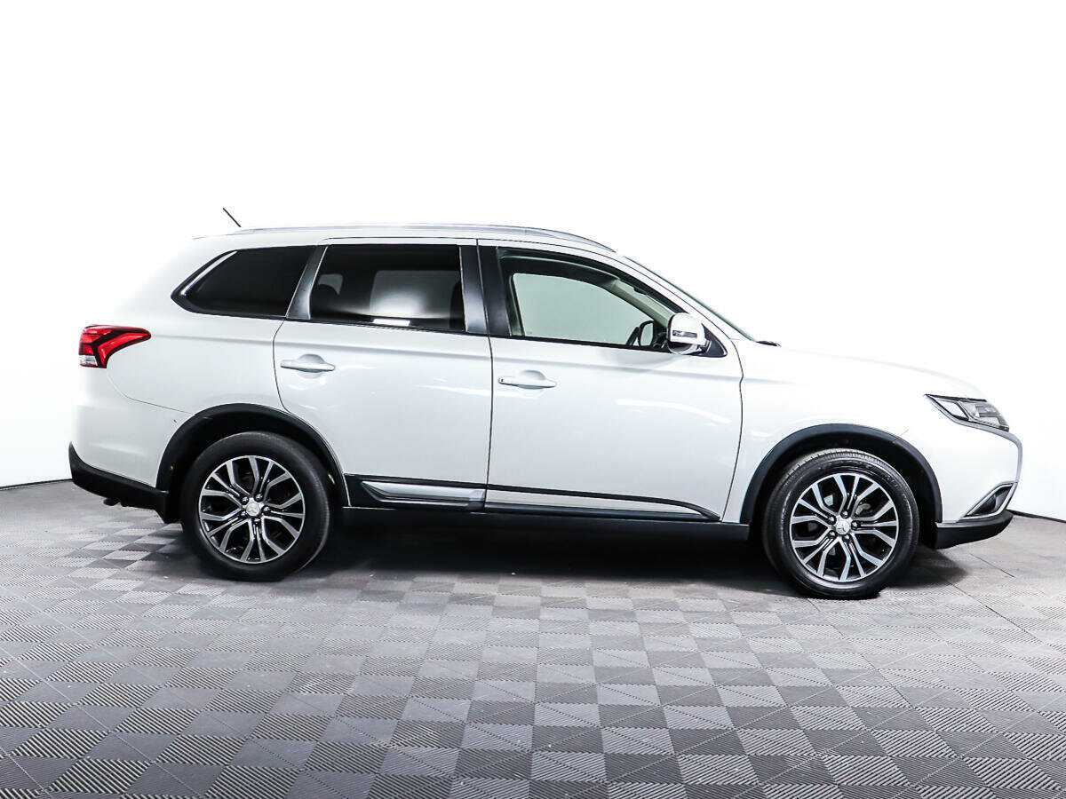Купить Mitsubishi Outlander, 2015, 102 274 км, фото №4