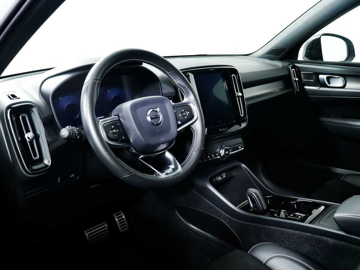 Купить Volvo XC40, 2020, 47 344 км, фото №12