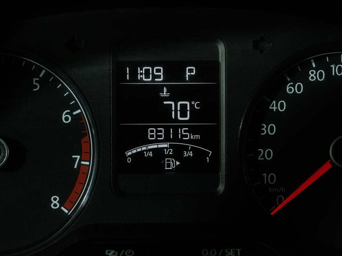 Купить Volkswagen Polo, 2018, 83 000 км, фото №15