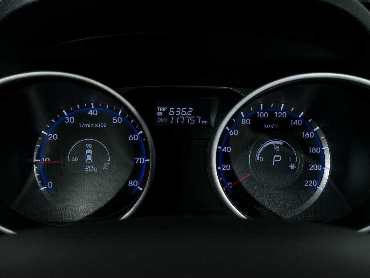 Купить Hyundai ix35, 2012, 117 755 км, фото №13