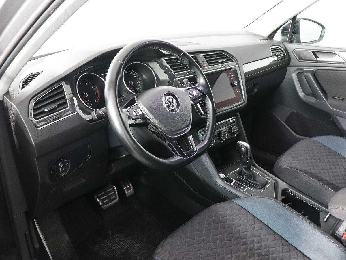 Купить Volkswagen Tiguan L, 2019, 59 712 км, фото №9