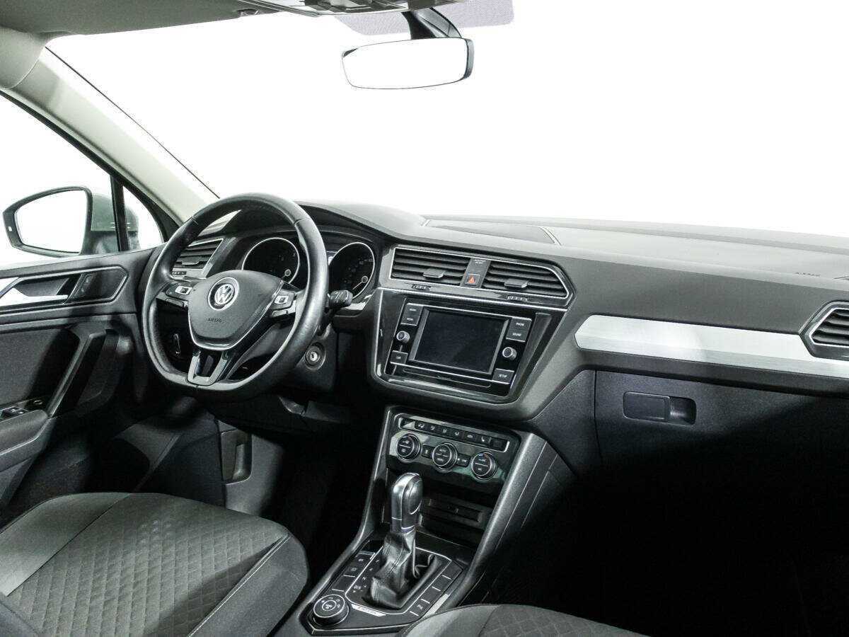 Купить Volkswagen Tiguan, 2018, 163 671 км, фото №9