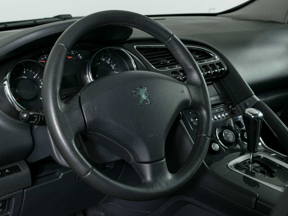Купить Peugeot 3008, 2012, 223 670 км, фото №16