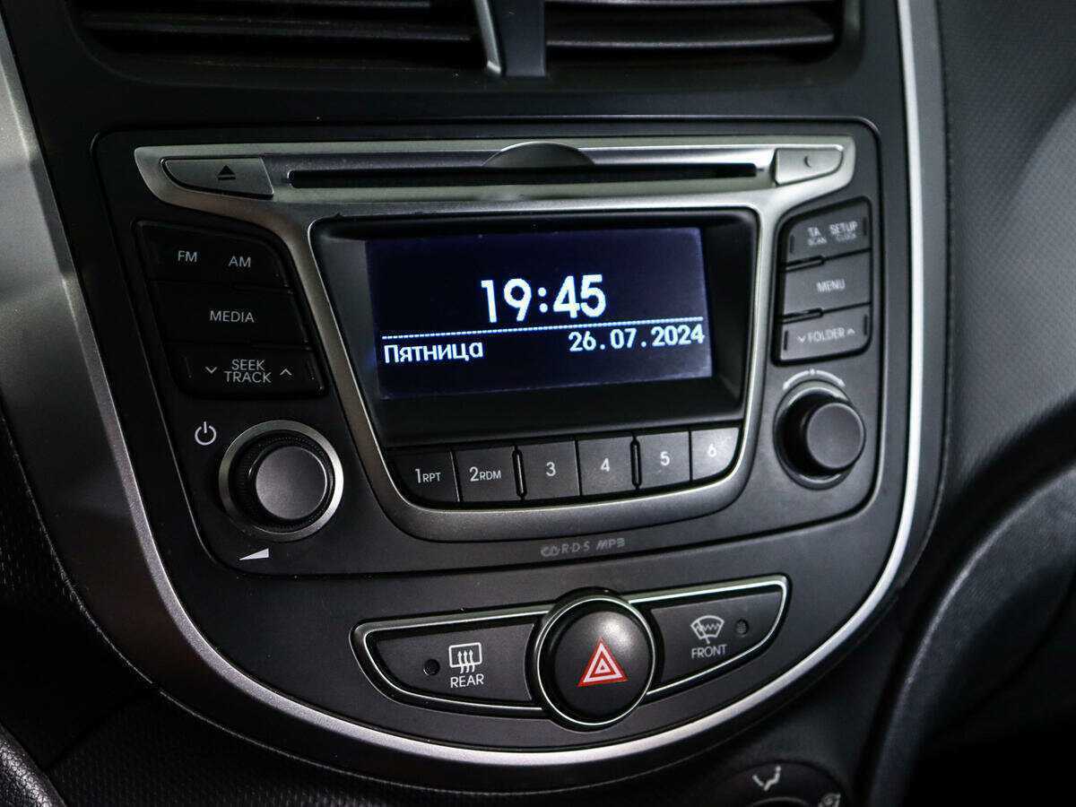 Купить Hyundai Solaris, 2015, 85 276 км, фото №19