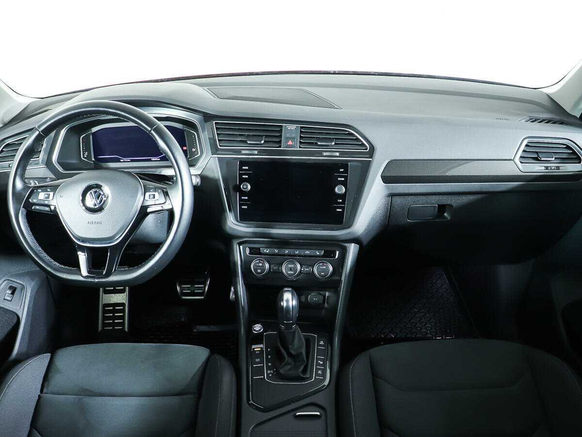 Купить Volkswagen Tiguan L, 2019, 122 491 км, фото №10