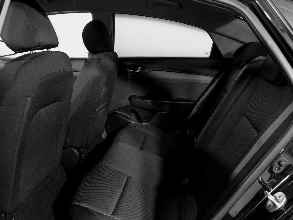 Купить Hyundai Solaris, 2018, 188 438 км, фото №10