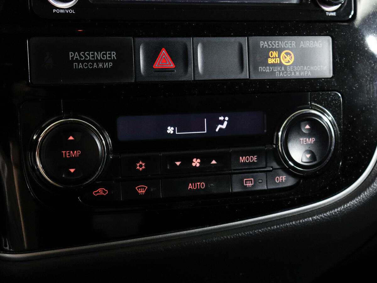 Купить Mitsubishi Outlander, 2016, 183 620 км, фото №18