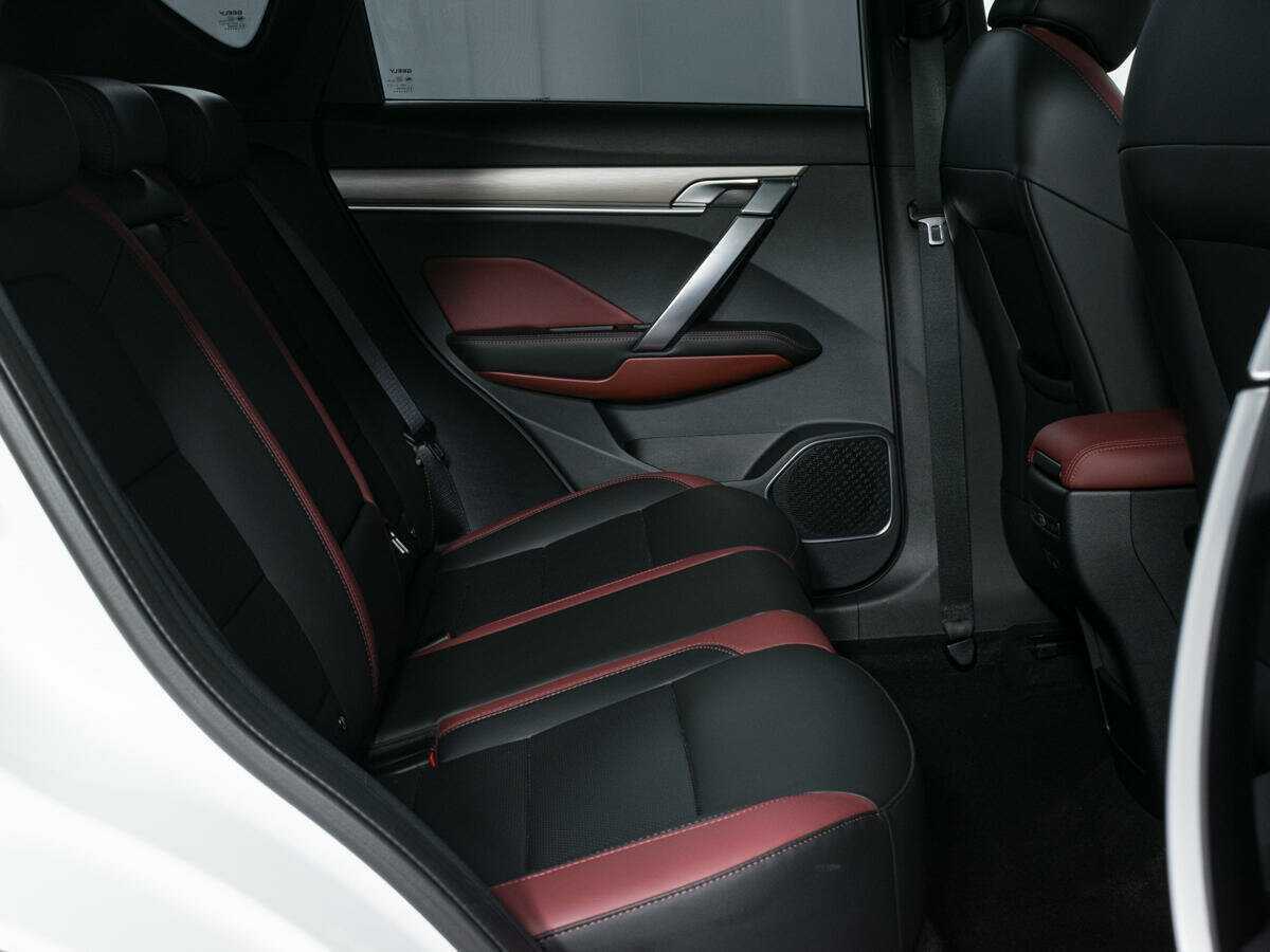 Купить Geely Coolray, 2023, 18 404 км, фото №12