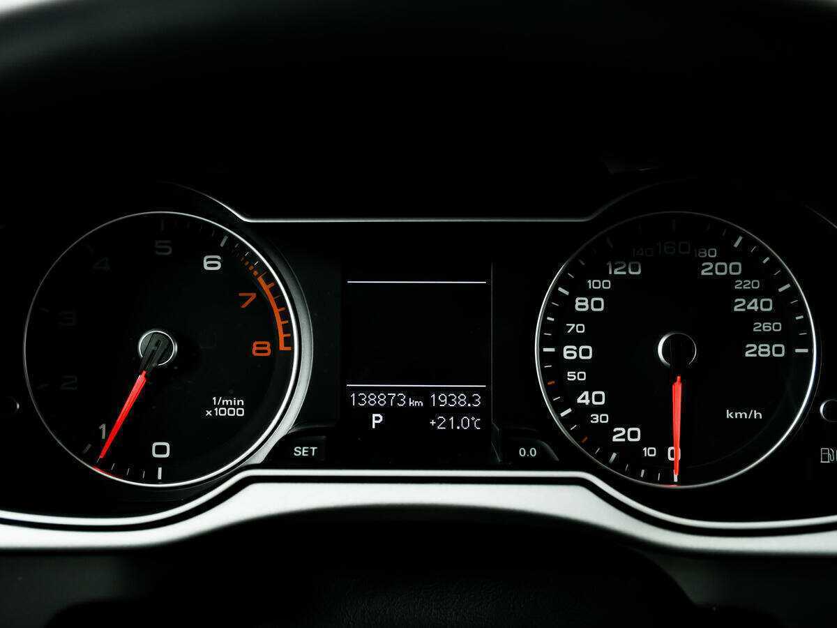 Купить Audi A4, 2015, 136 000 км, фото №9