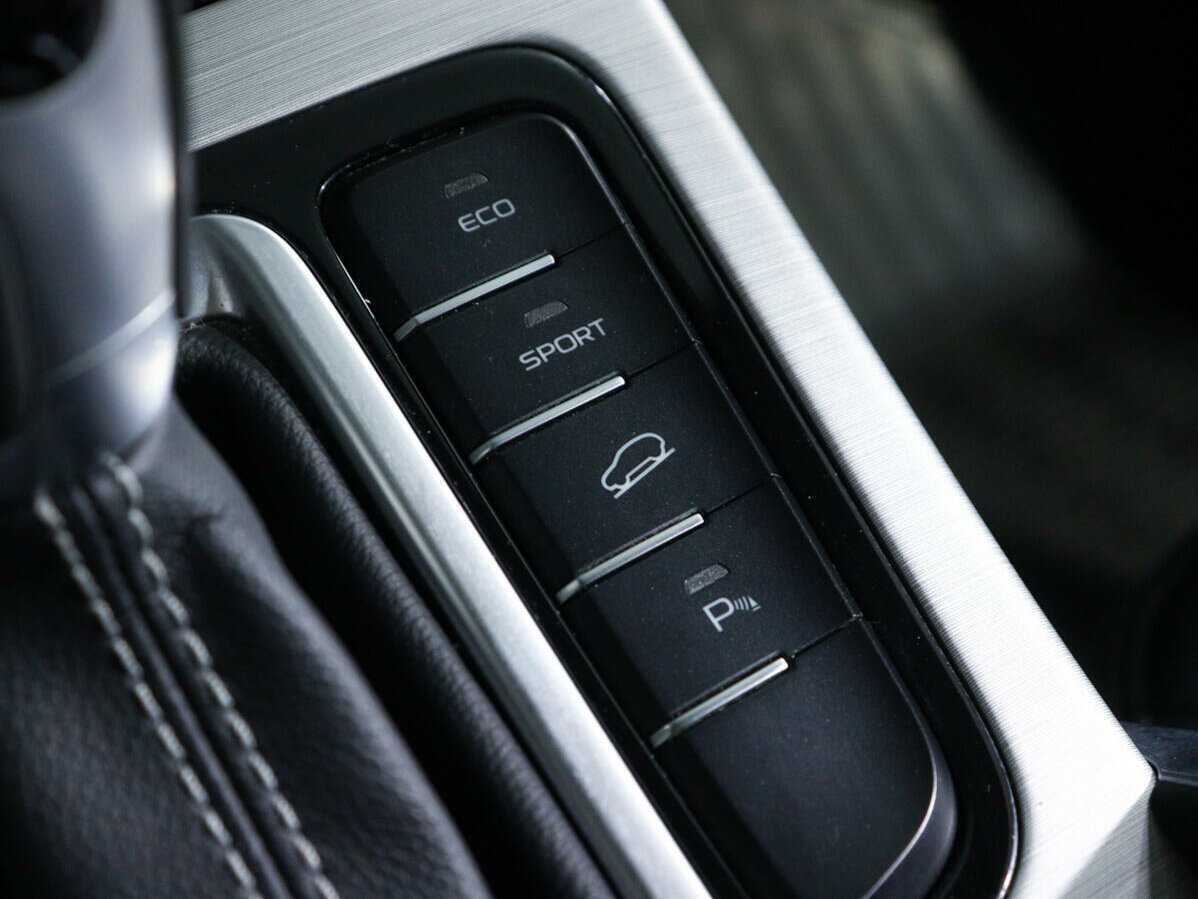 Купить Geely Atlas, 2019, 88 877 км, фото №16