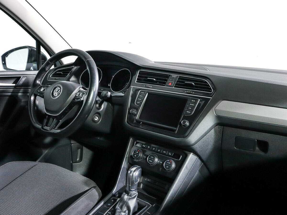 Купить Volkswagen Tiguan, 2017, 100 067 км, фото №9