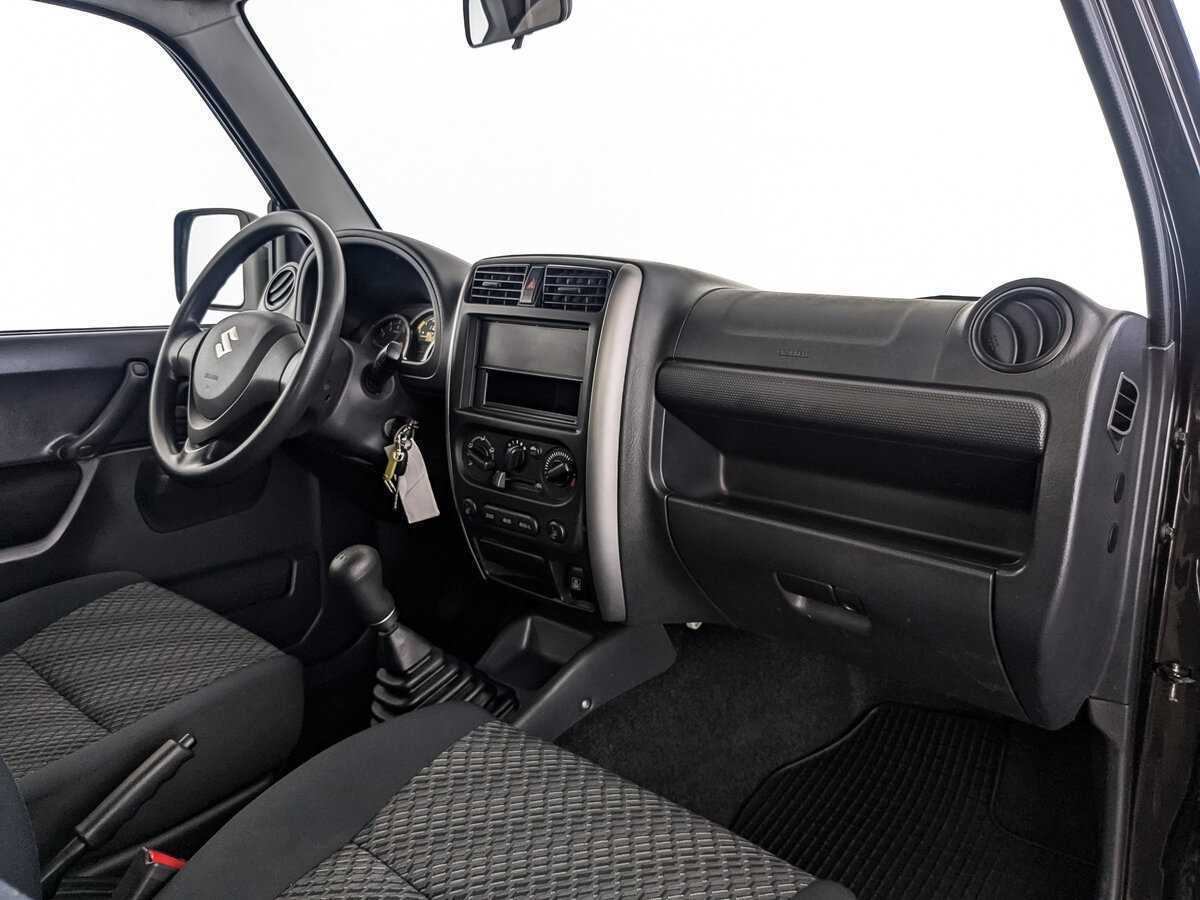 Купить Suzuki Jimny, 2017, 69 819 км, фото №9