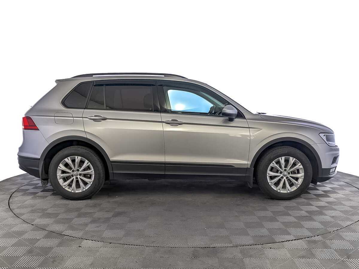 Купить Volkswagen Tiguan, 2019, 70 206 км, фото №4
