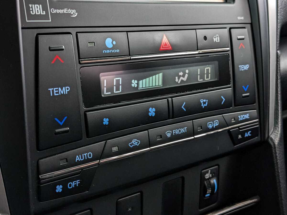 Купить Toyota Camry, 2016, 137 143 км, фото №17