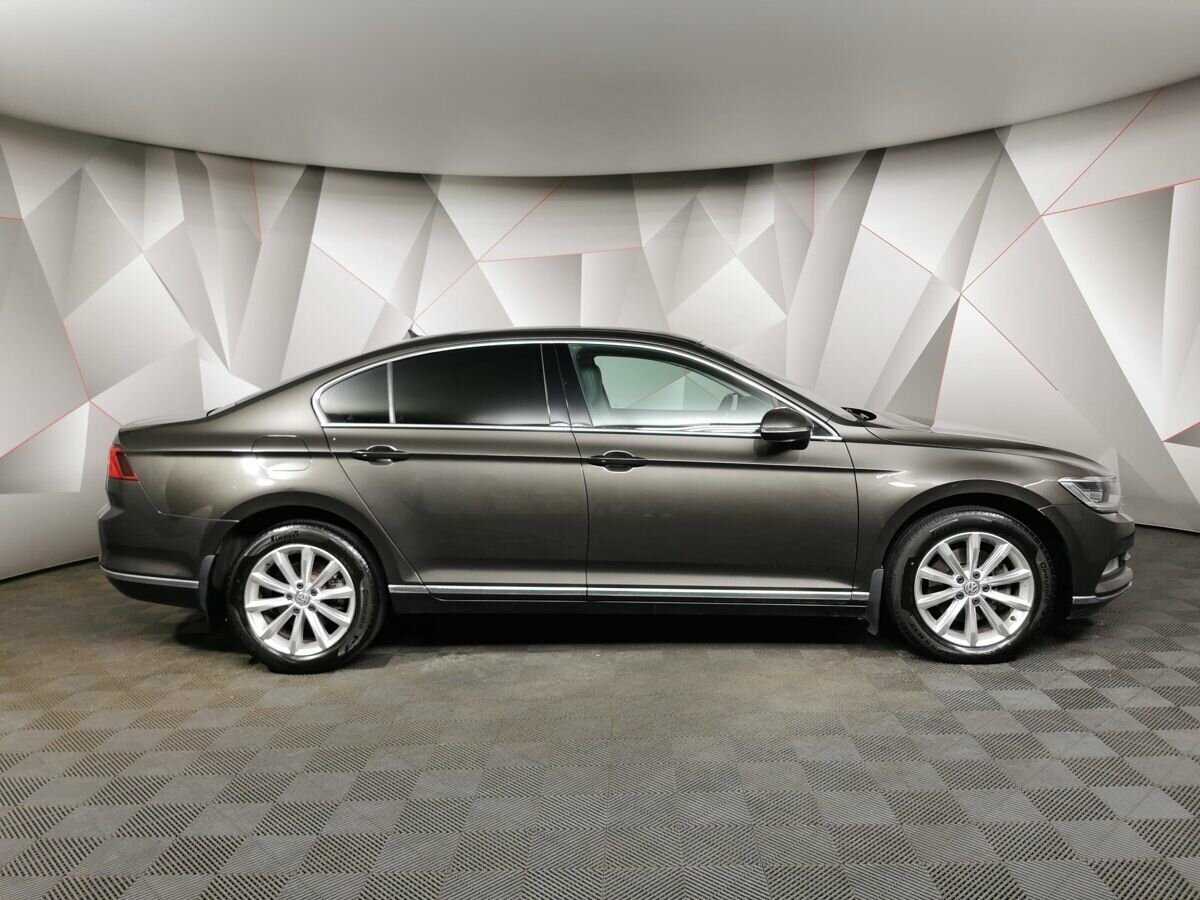 Купить Volkswagen Passat, 2018, 110 898 км, фото №6