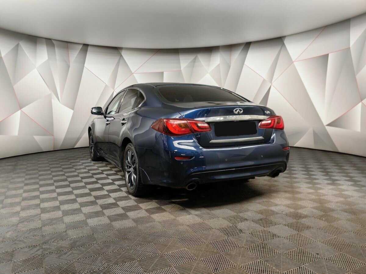 Купить Infiniti Q70, 2016, 124 127 км, фото №4
