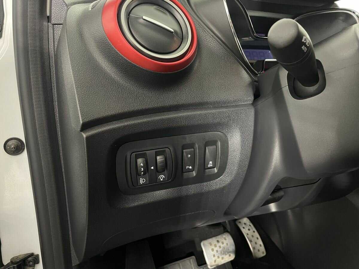 Купить Renault Kaptur, 2018, 23 583 км, фото №9