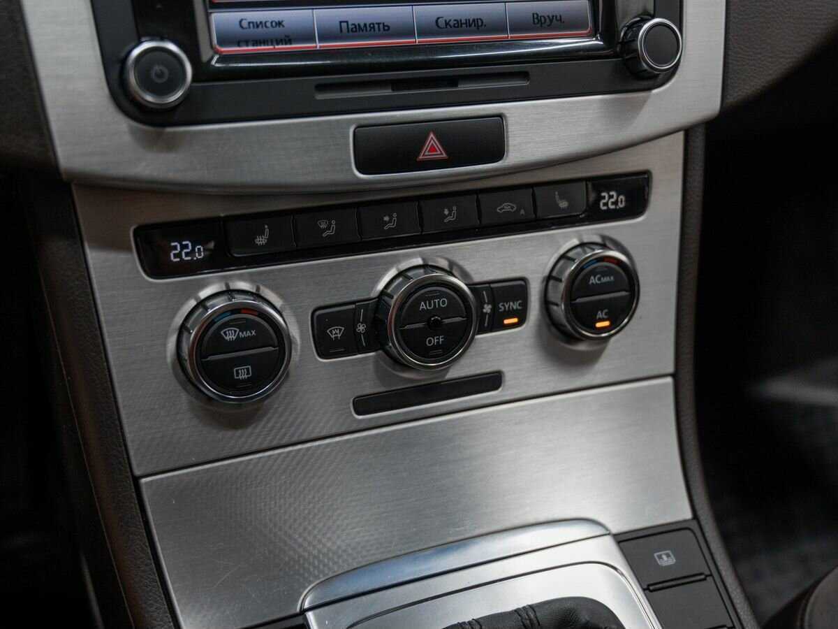 Купить Volkswagen Passat, 2012, 215 000 км, фото №19