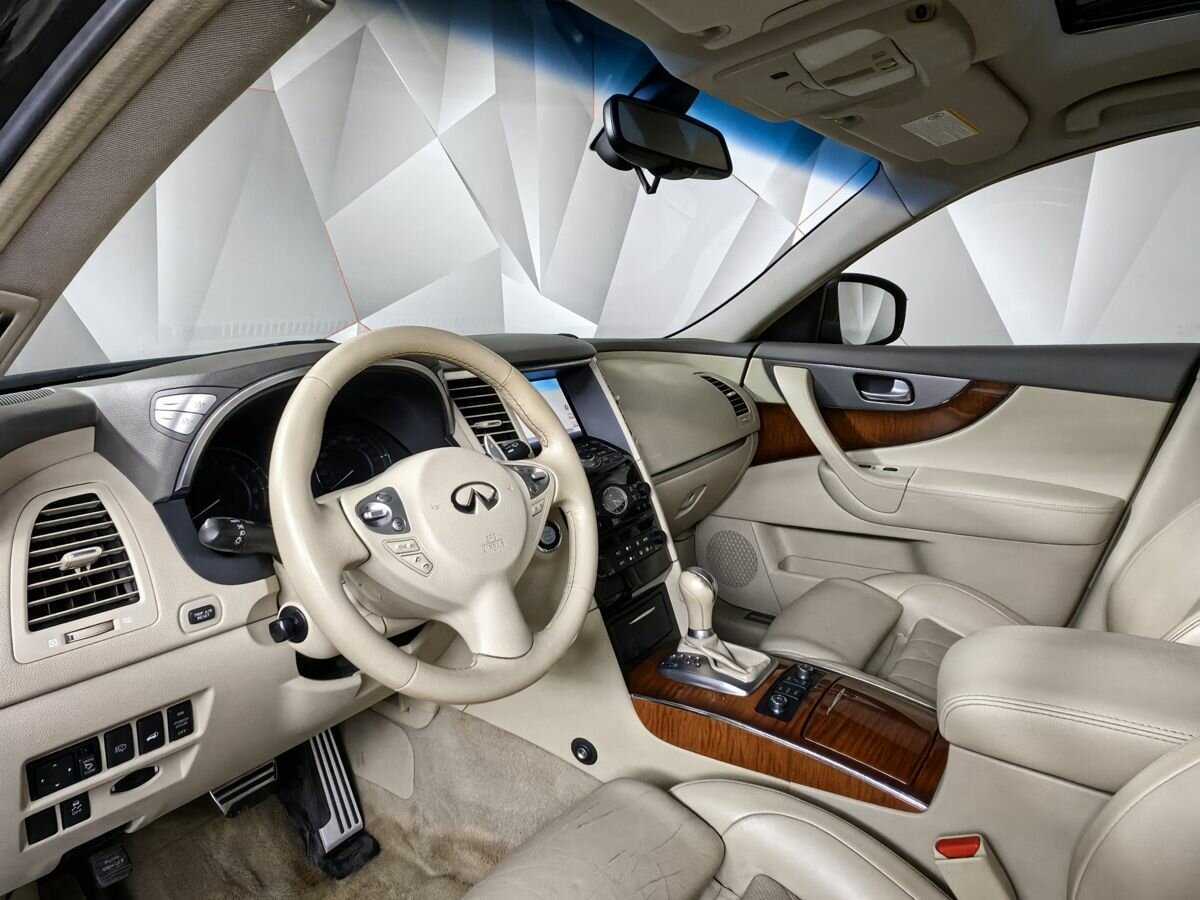Купить Infiniti FX37, 2012, 107 937 км, фото №14