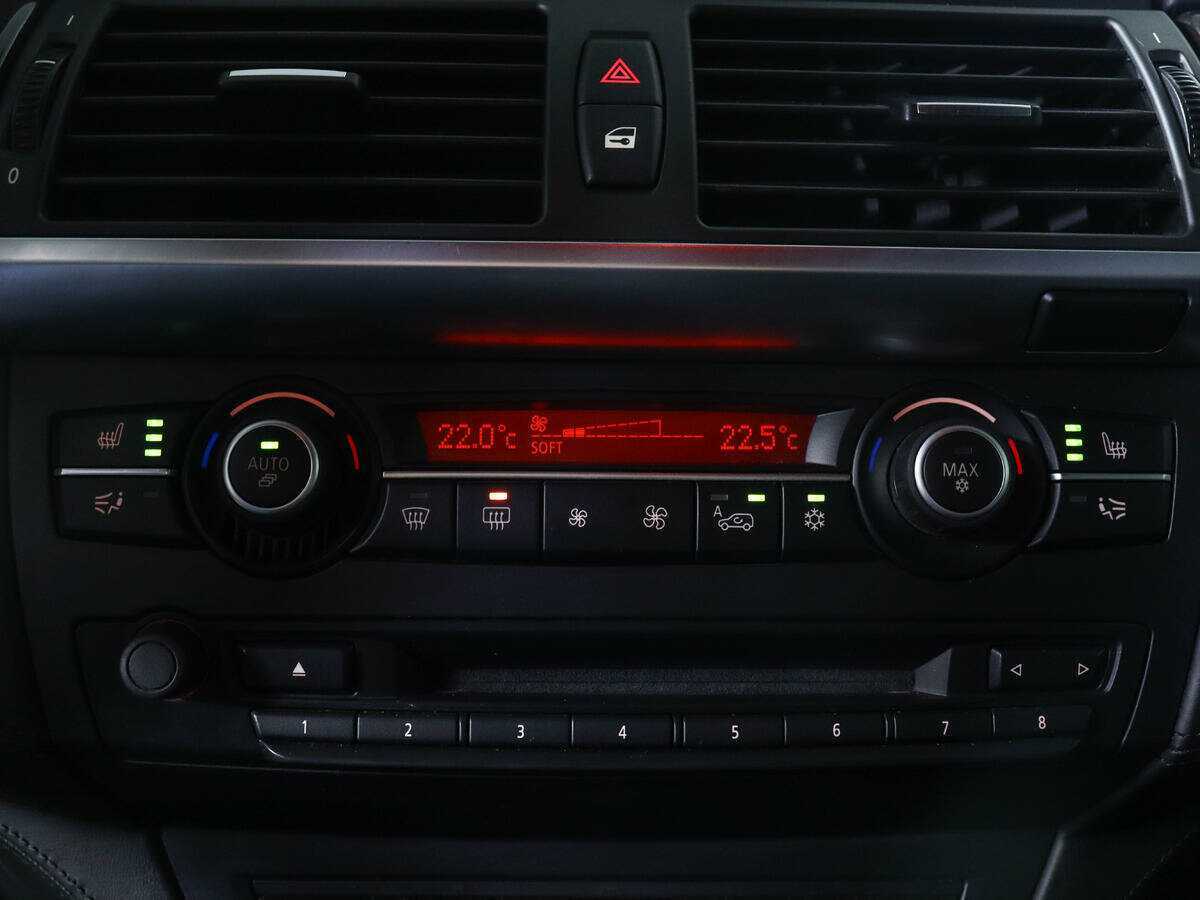 Купить BMW X5 M50d, 2012, 218 833 км, фото №19