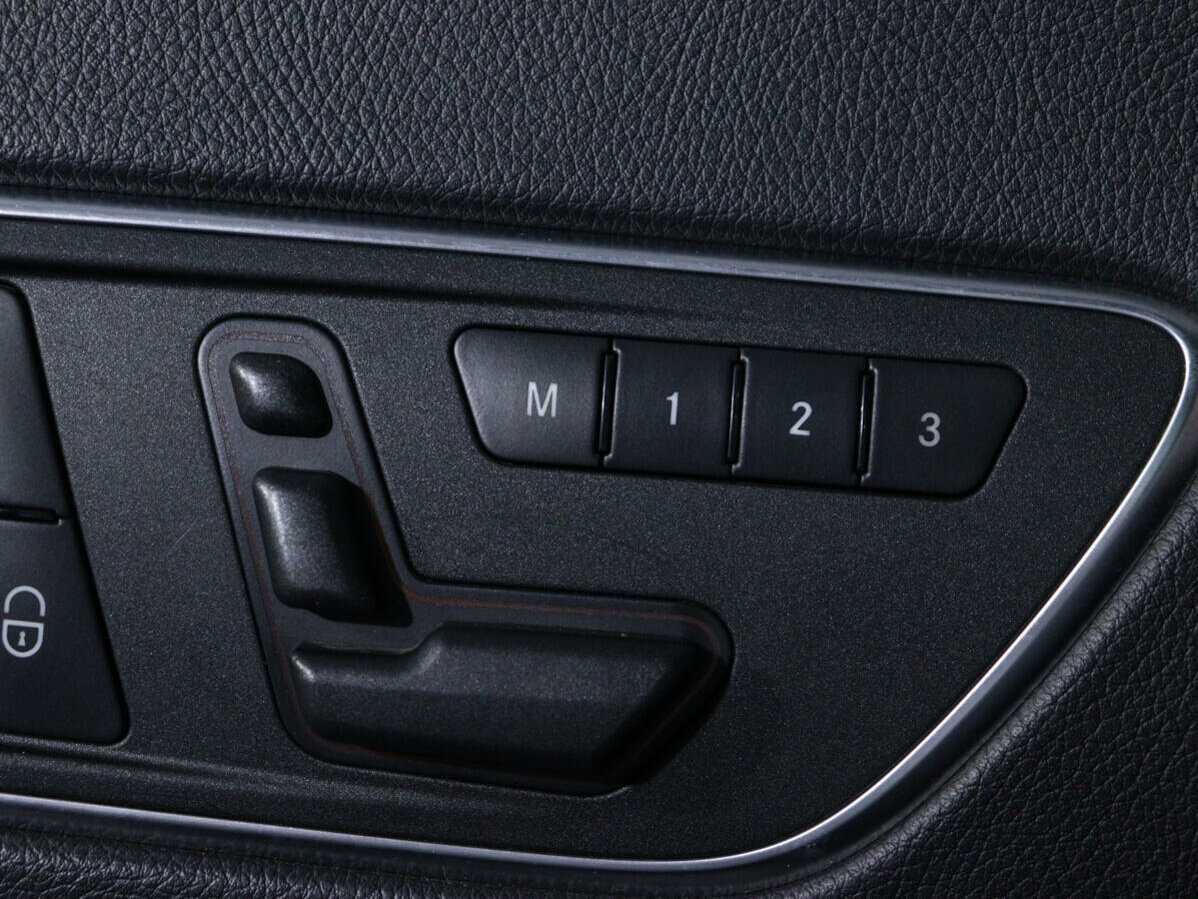 Купить Mercedes-Benz CLA 200, 2013, 67 000 км, фото №19