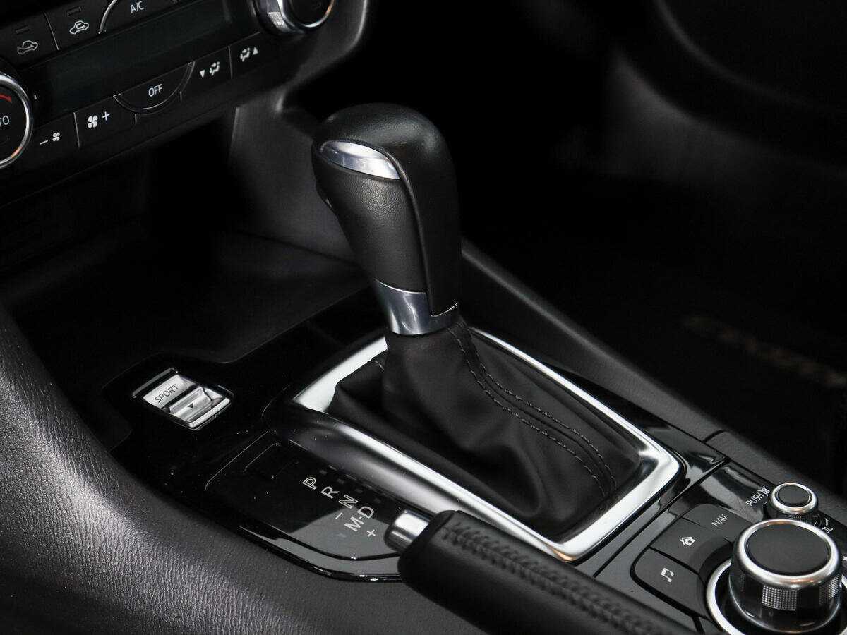 Купить Mazda 3, 2016, 68 180 км, фото №10