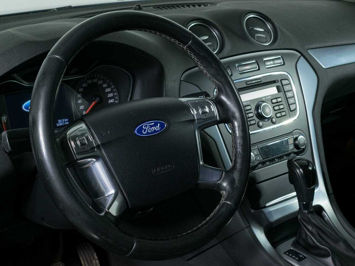 Купить Ford Mondeo, 2013, 169 808 км, фото №15