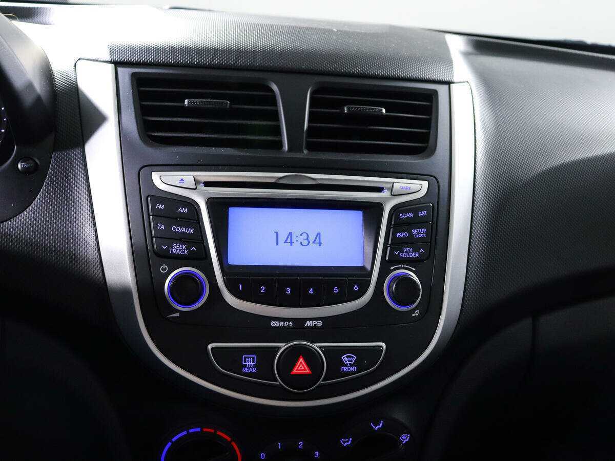 Купить Hyundai Solaris, 2013, 80 000 км, фото №14