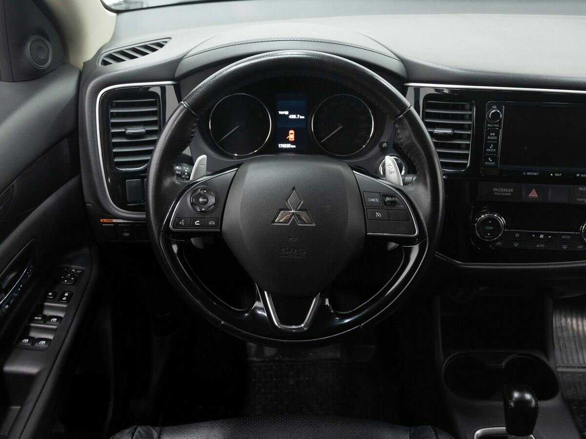 Купить Mitsubishi Outlander, 2016, 176 533 км, фото №16