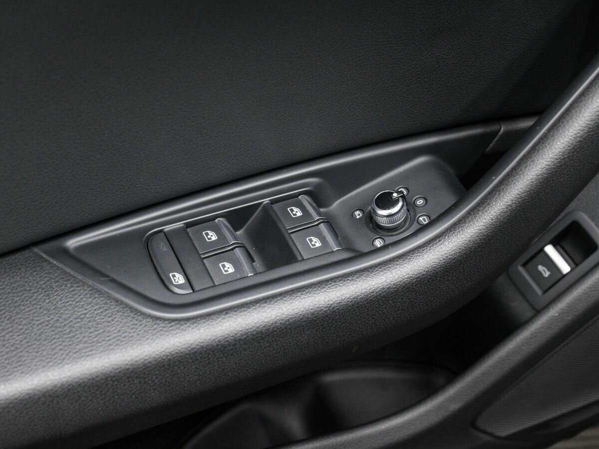 Купить Audi A4, 2018, 168 437 км, фото №16