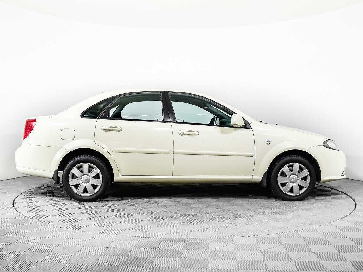 Купить Daewoo Gentra, 2014, 141 186 км, фото №4