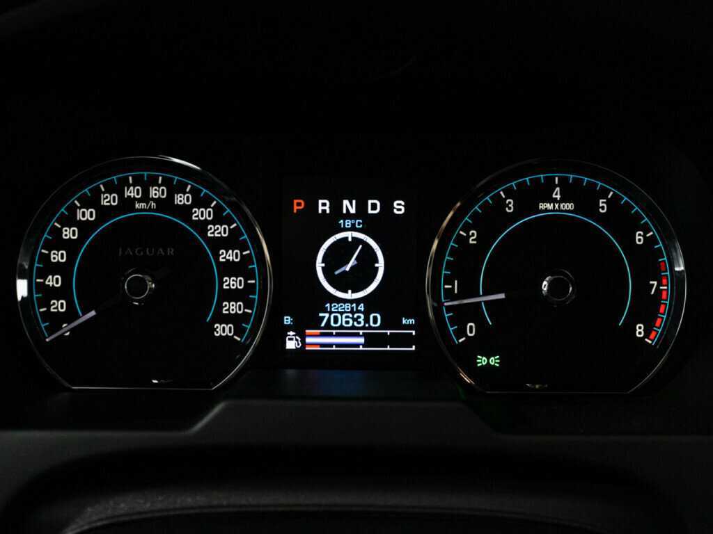 Купить Jaguar XF, 2012, 122 811 км, фото №12