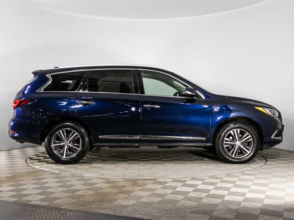 Купить Infiniti QX60, 2018, 123 386 км, фото №4