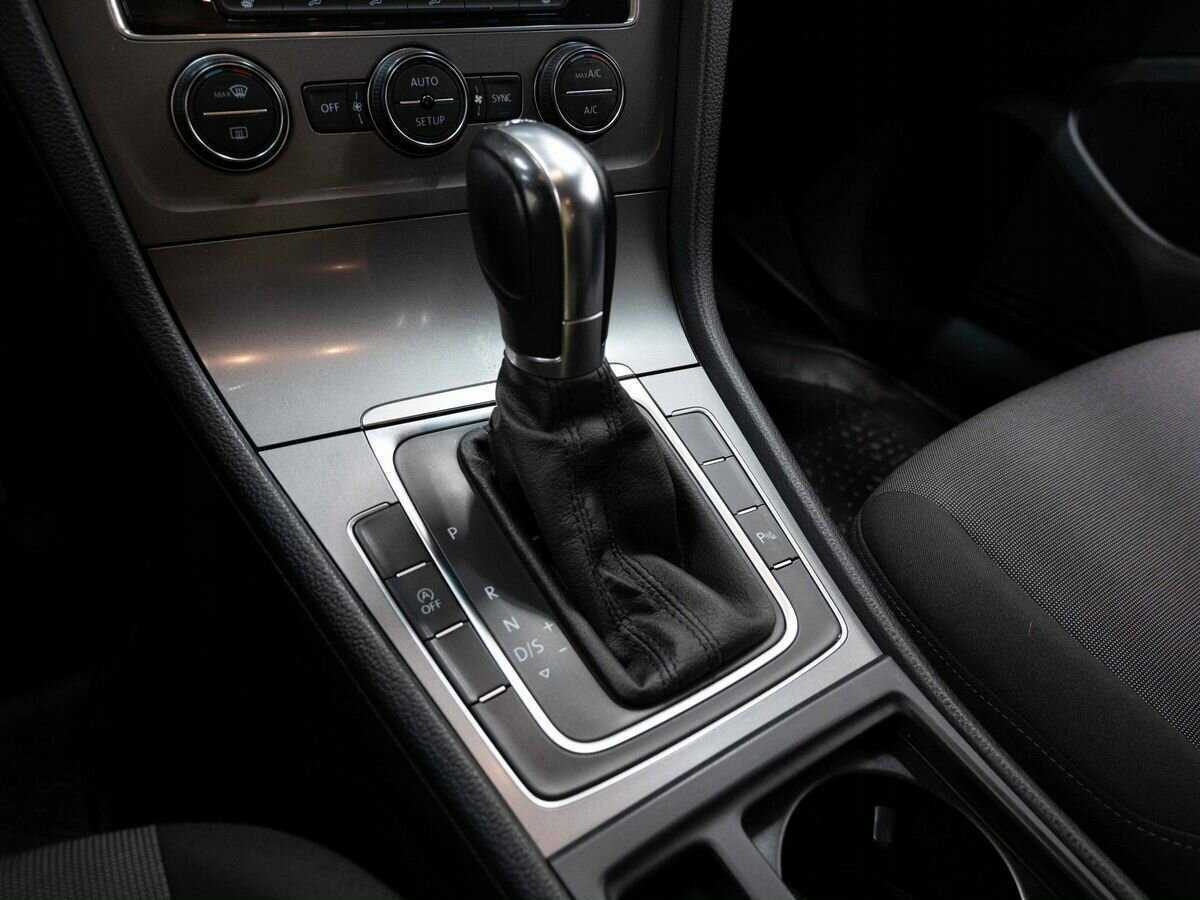 Купить Volkswagen Golf, 2013, 212 797 км, фото №22