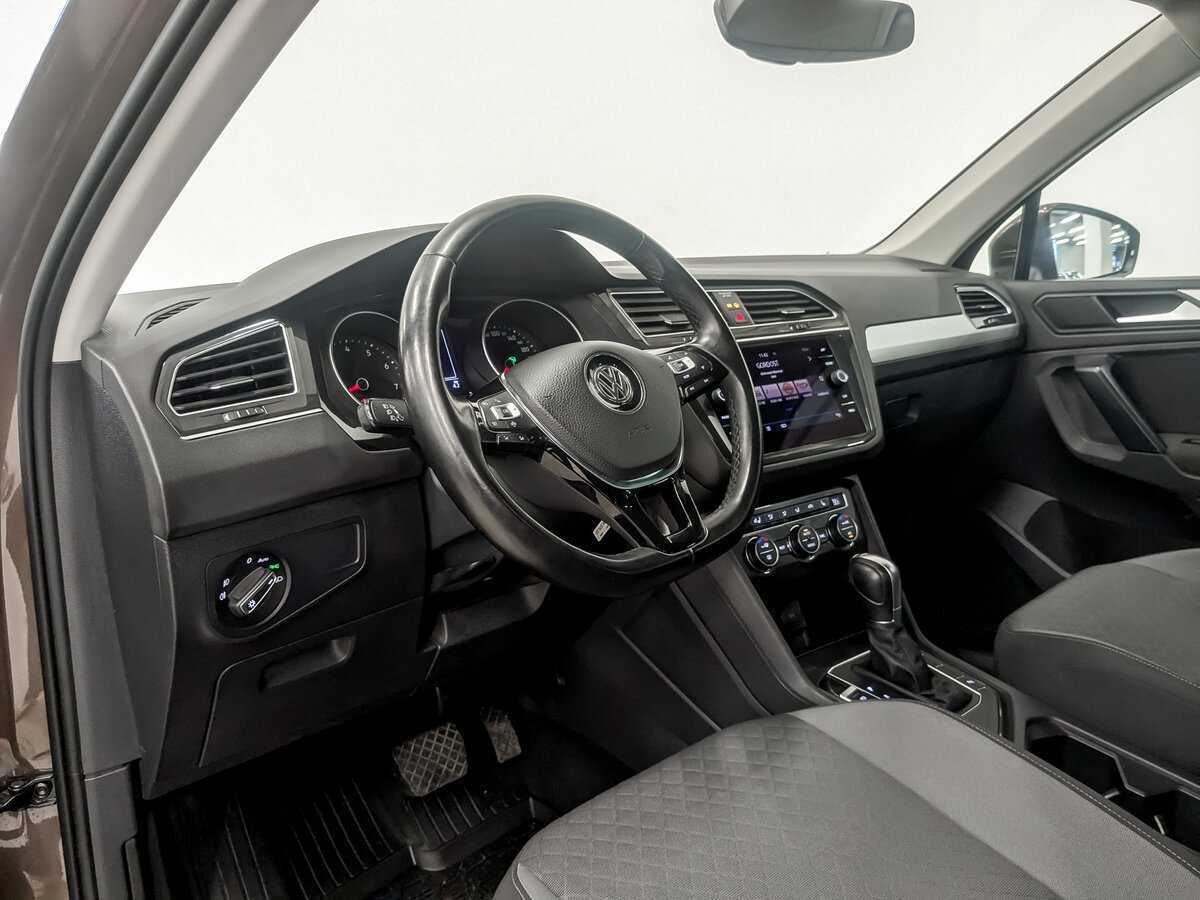 Купить Volkswagen Tiguan, 2019, 93 621 км, фото №16