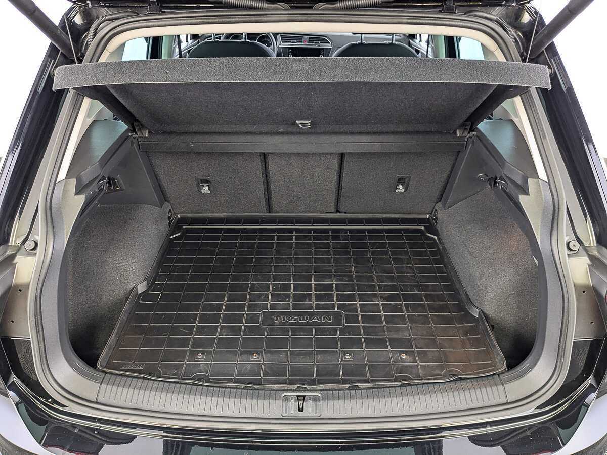 Купить Volkswagen Tiguan, 2018, 126 848 км, фото №10