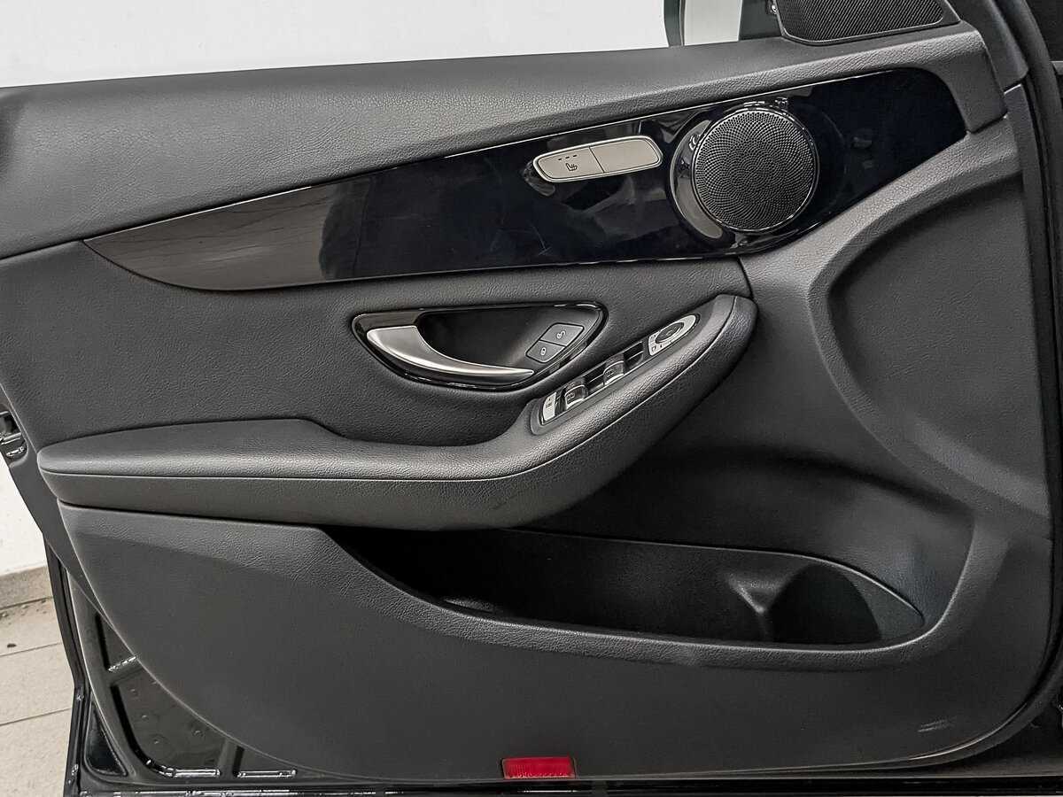 Купить Mercedes-Benz C-Класс 180 9G-TRONIC, 2018, 108 635 км, фото №17