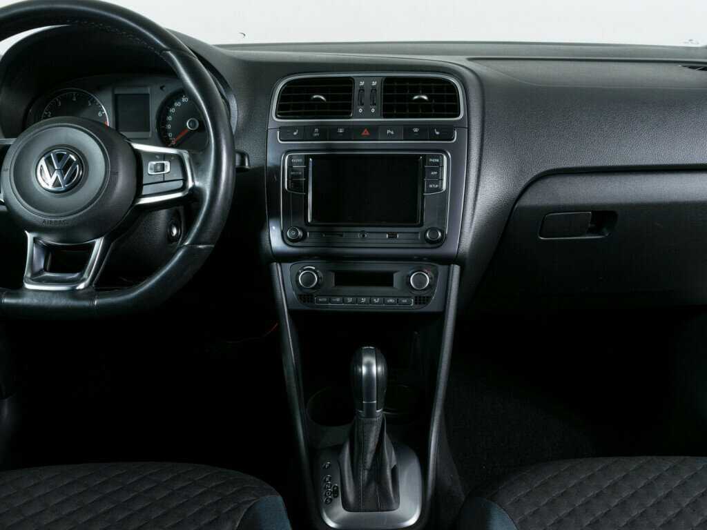Купить Volkswagen Polo, 2019, 75 436 км, фото №9