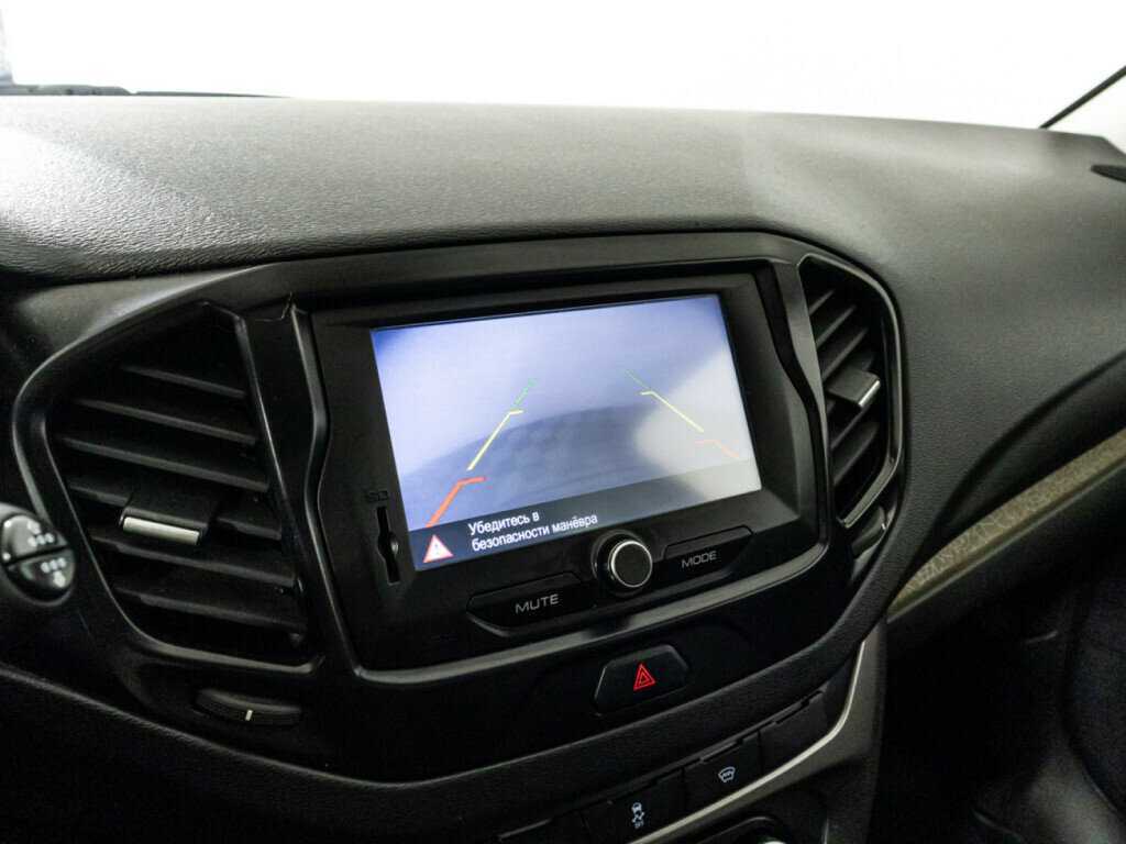 Купить Lada (ВАЗ) Vesta SW, 2018, 124 046 км, фото №15