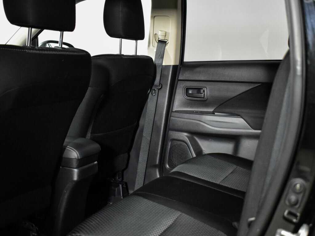 Купить Mitsubishi Outlander, 2019, 87 000 км, фото №11