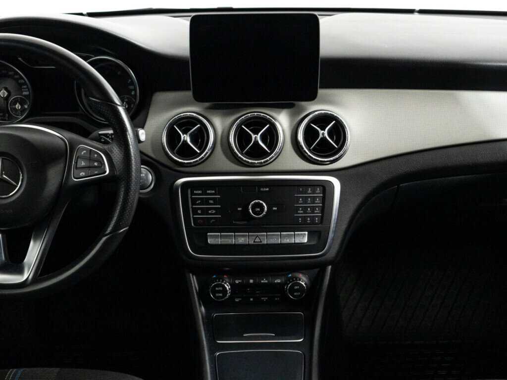 Купить Mercedes-Benz CLA 200, 2017, 71 674 км, фото №14