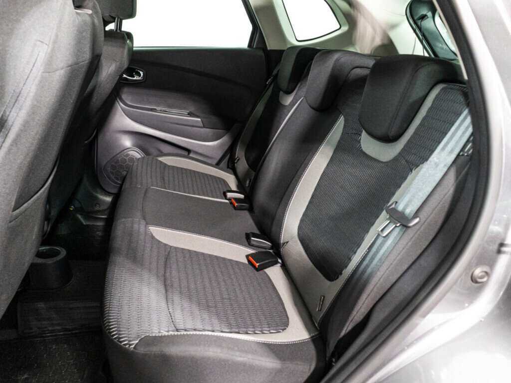 Купить Renault Kaptur, 2016, 51 094 км, фото №10