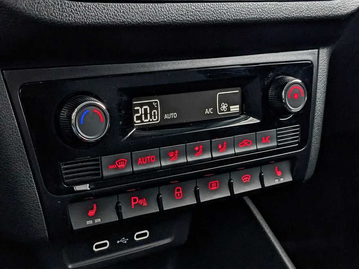 Купить Volkswagen Polo, 2021, 49 053 км, фото №25